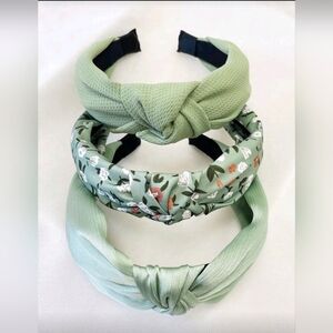 NEW Green and Floral Hair Accessories Set